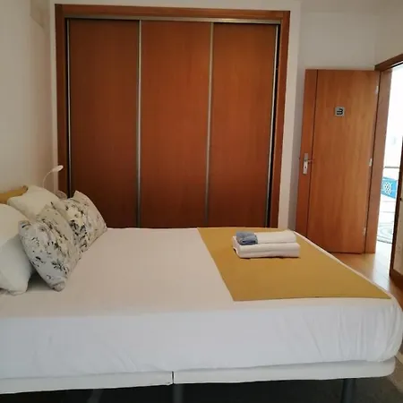 Blue Bird House - Bbh 菲盖拉-达福什