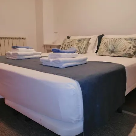 Blue Bird House - Bbh * 菲盖拉-达福什